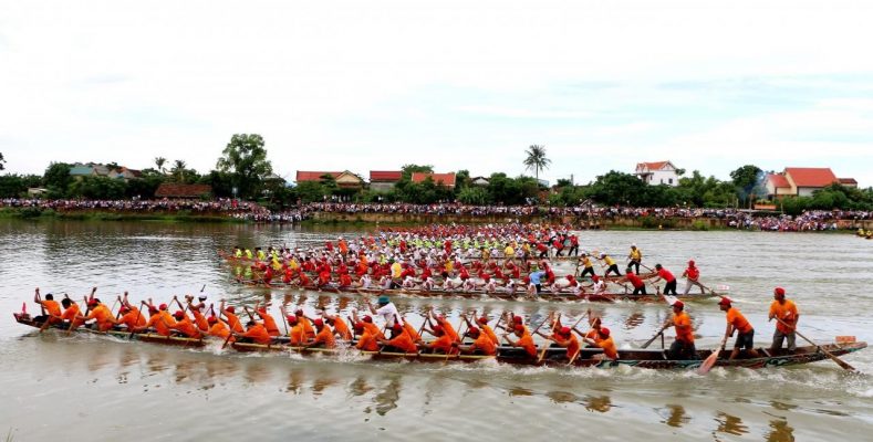 le hoi dua thuyen truyen thong tren song kien giang