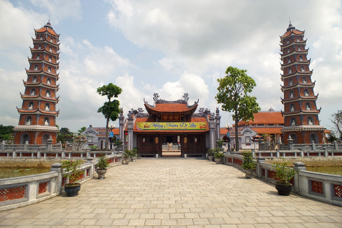 hoằng phúc cổ tự